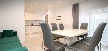 Mieszkanie z ogródkiem, budynkiem gosp. + garaże