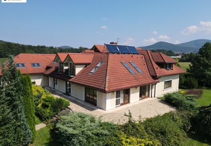 Luksusowa willa z basenem i widokiem na góry!