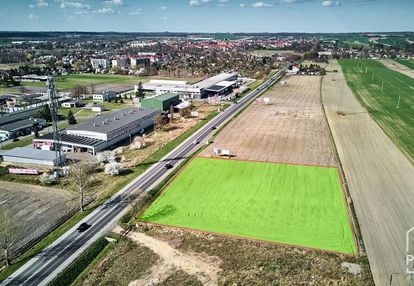 Atrakcyjny grunt komercyjny przy dw 901