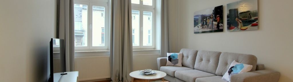 [eng]*rezydencja orzeszkowej* wawel, 3 pokoje.