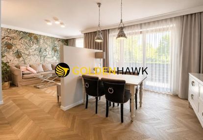 Jasne błonia przy kawiarni, 60m2 balkon, garaż!