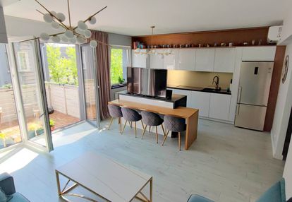 Piętrowy apartament | premium | 5 pokoi | iwiny