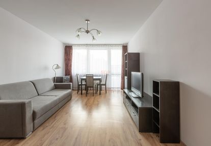 Ulica szybowcowa 2pokoje w rozkładzie 49m 2350zł