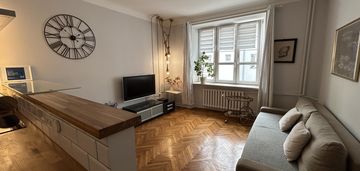 Mieszkanie 2 pokoje kamienica z windą śródmieście