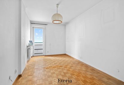 -adres,który pracuje na wartość-parking-komórka-