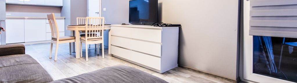 P. biały | stefana banacha | 2 pok | 39m2 | eng