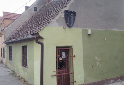 Mieszkanie do remontu w centrum wsi