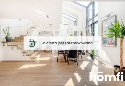 Przestronny penthouse z wieżą w centrum łodzi