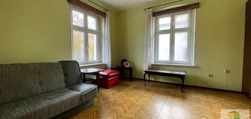 Mieszkanie do remontu przy parku w cichej okolicy