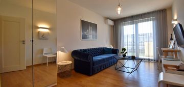 Mieszknie 2pok. 60,4m2, centrum, ul. okrzei