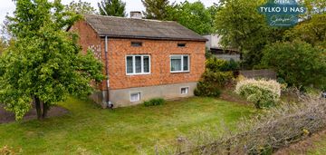 Wymarzone miejsce do życia. dom do remontu