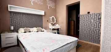 3 pokoje/ kamienica po remoncie/piwnica/ogródek