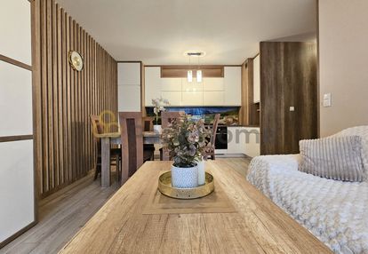 Piękne, wyposażone mieszkanie-corner park+ piwnica