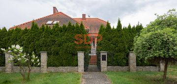 Dom wolnostojący z ogrodem. blisko stacji pkp brzeg dln.