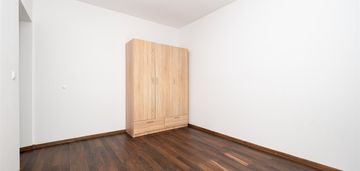 51 m2 po remoncie i garaż i balkon i ogród