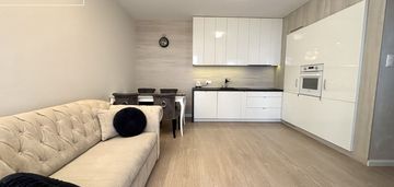 Wysoki standard / dwie sypialnie / parking