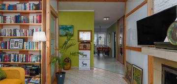 Słoneczne rozkładowe mieszkanie tuż obok lasu