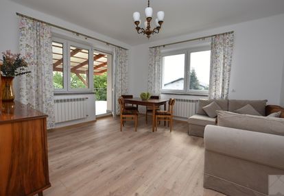 Piętro domu, mieszkanie z garażem lipowica