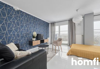 Studio z garderobą i balkonem ul. legnicka