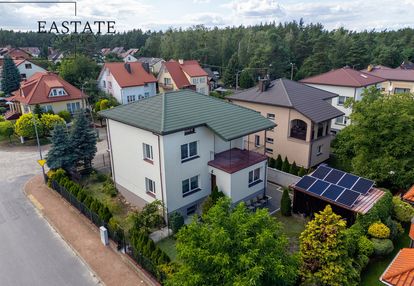 Dom wolnostojący 200 m² z fotowoltaiką i garażem
