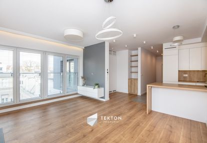 Apartament 92 m², 3 pokoje, balkon, garaż