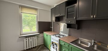 2 pokoje z możliwością zrobienia 3, duży balkon