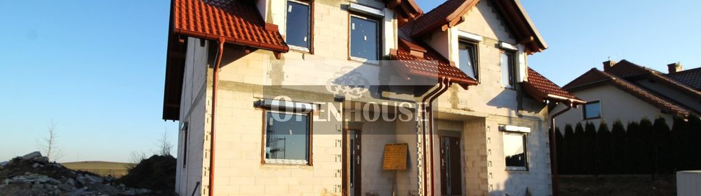 Nowoczesny dom w zabudowie bliźniaczej z rynku pie