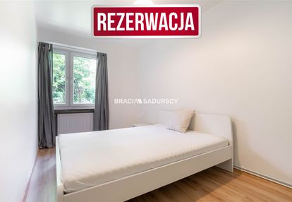 M2 w bezpośrednim sąsiedztwie solnego miasta