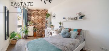 Taras na dachu / niski czynsz / komórka na piętrze