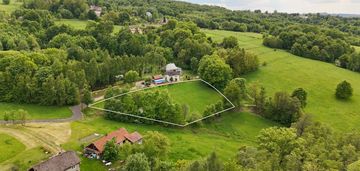 Działka w golkowicach z pięknym otoczeniem