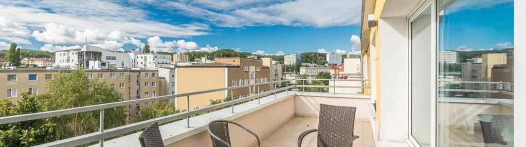 Wynajem, centrum gdyni, 3 pokoje, winda, taras.