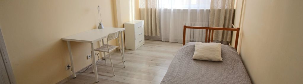 Pokój w mieszkaniu studenckim biskupin