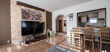 Przestronny dom w spokojnej okolicy na sprzedaż