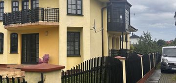 Dom z możliwością mieszkania i prowadzenia działalności nowy sącz