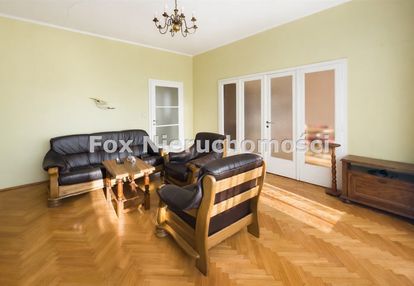 Duże słoneczne mieszkanie w kamienicy - 1 piętro