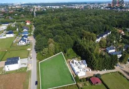Działka budowlana przy lesie w świdniku