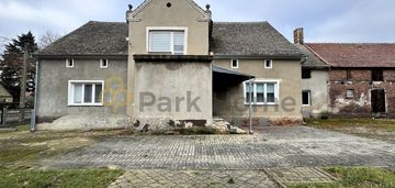 Dom w grochowicach, działka 25 arów