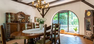 Willa i dom w podwarszawskim milanówku