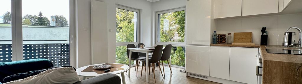 Jasne mieszkanie 2 pokojowe z balkonem-nowy blok