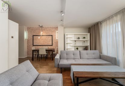 Centrum , apartament 2 pokojy z mejscem postojowym