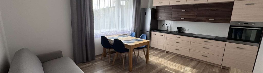 43m2 2 pokoje piwnica m postojowe