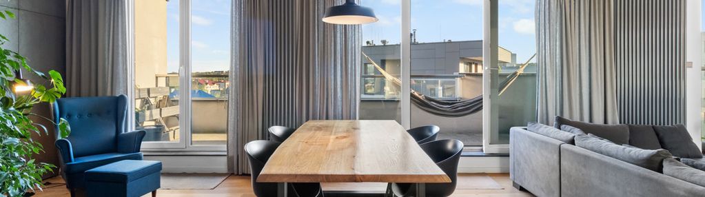 Przestronny apartament na ostatnim piętrze!