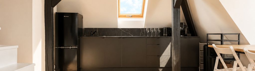Przestronne/słoneczne/pod inwestycje lub studio
