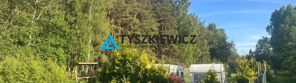 Urokliwa działka w lesie ostrowo