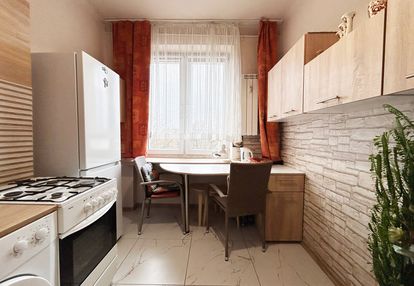 Przestronne 2 pokoje 47.6 m² + strych 32 m²