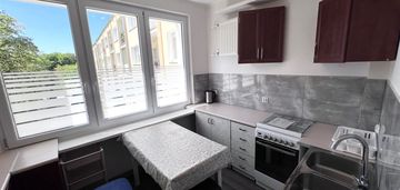 3 osobne pokoje bauty doły meble parking