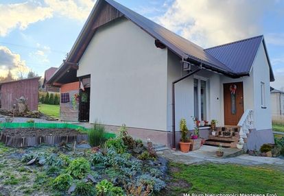 Mały biały domek izdebki -podkarpacie