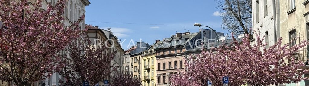 Mieszkanie w kamienicy przy ulicy miodowej