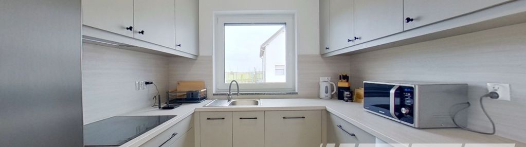 Nowy dom dla rodziny w cichej okolicy