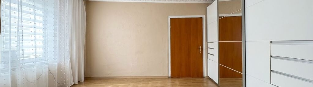 Dom 210 m² | budynki gospodarcze 380 m² | grunty rolne